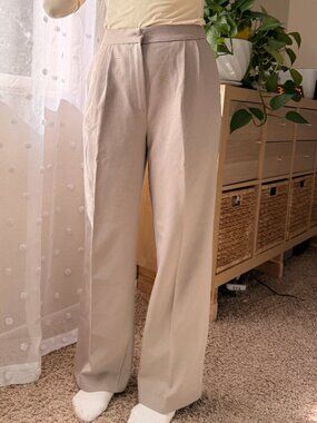 H&M High-Waisted Pleated Wide Leg Trousers Beige - Size 4 (EU 36)